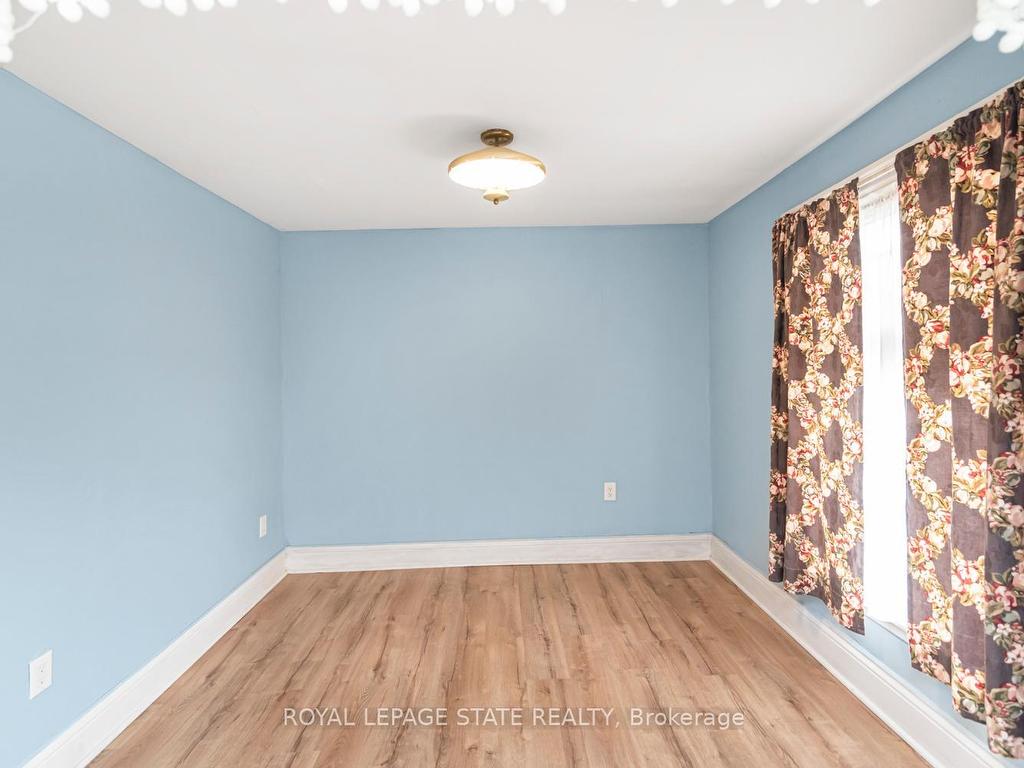 









44


Arthur

Avenue North,
Hamilton,




ON
L8L 6C5

