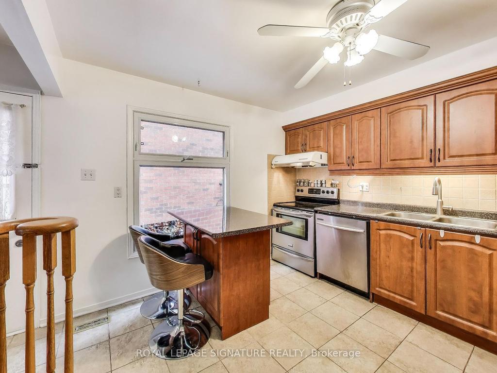 









73


Parade

Square,
Toronto,




ON
M1C 3T5

