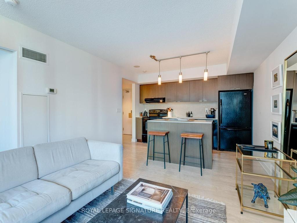









110


Charles

Street East, 1101,
Toronto,




ON
M4Y 1T5

