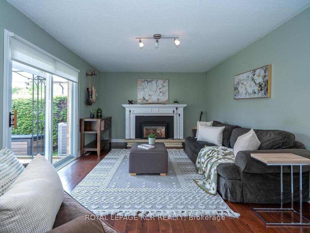 









31


Luther

Road,
East Luther Grand Valley,




ON
L9W 5R1

