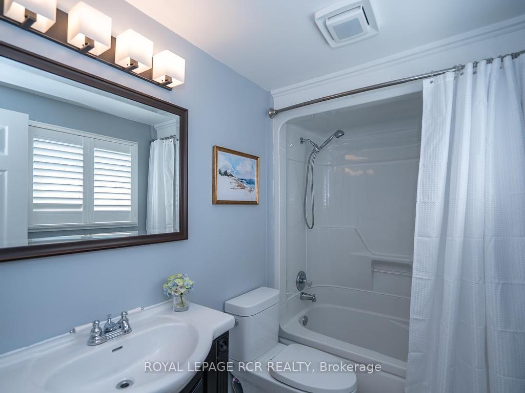 









31


Luther

Road,
East Luther Grand Valley,




ON
L9W 5R1

