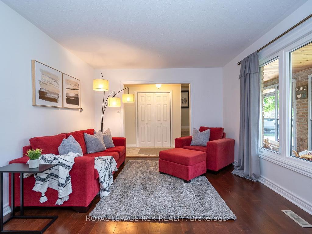









31


Luther

Road,
East Luther Grand Valley,




ON
L9W 5R1

