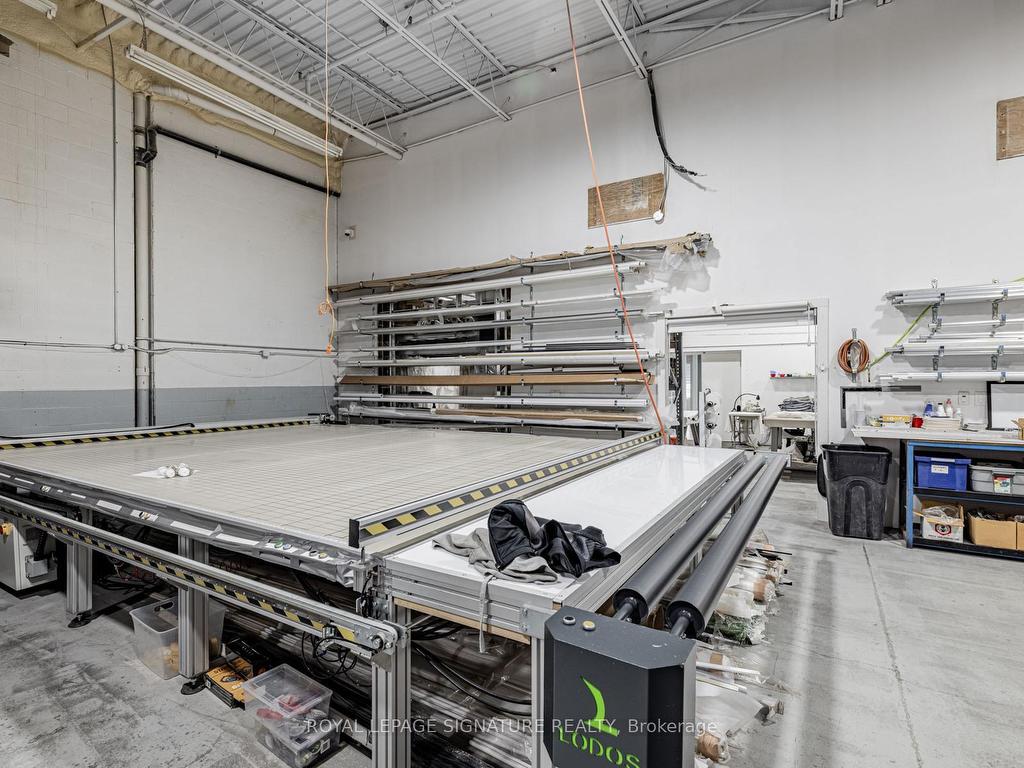 









20


Hanlan

Road, 6&7,
Vaughan,




ON
L4L 3P6

