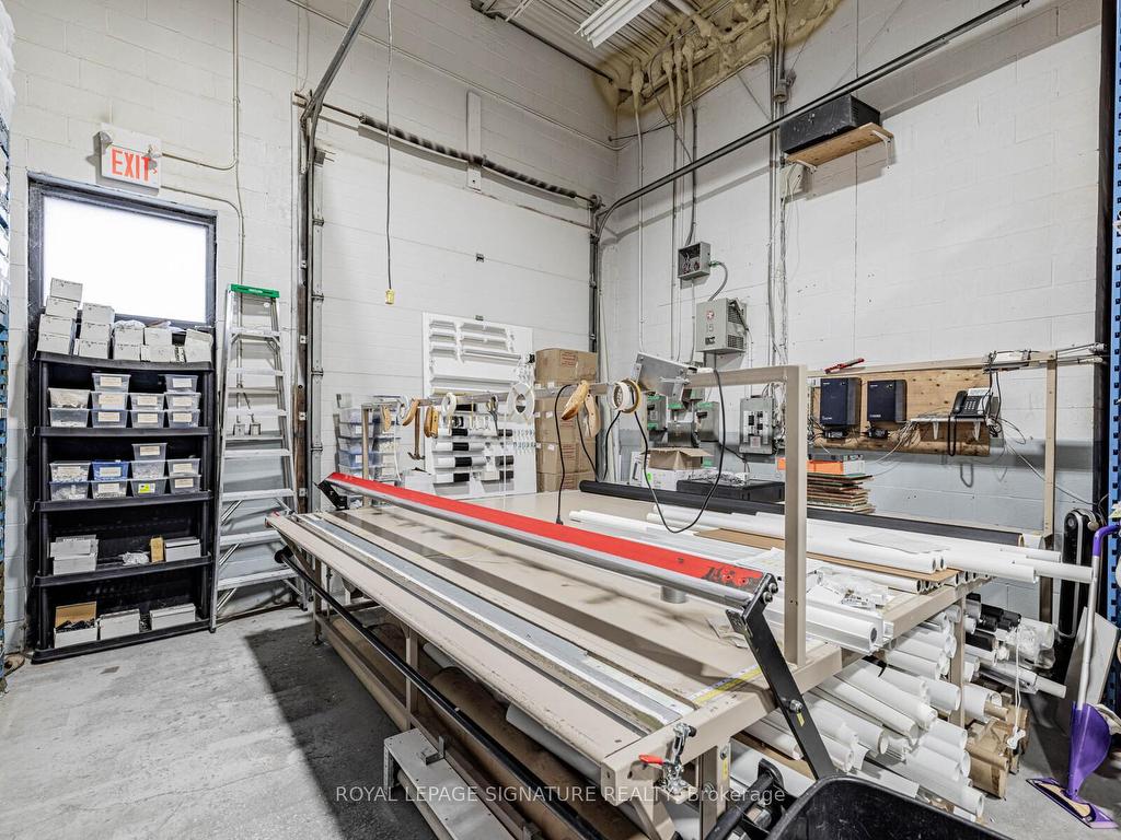 









20


Hanlan

Road, 6&7,
Vaughan,




ON
L4L 3P6

