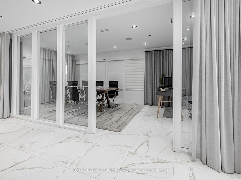 









20


Hanlan

Road, 6&7,
Vaughan,




ON
L4L 3P6

