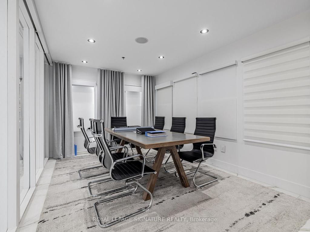 









20


Hanlan

Road, 6&7,
Vaughan,




ON
L4L 3P6

