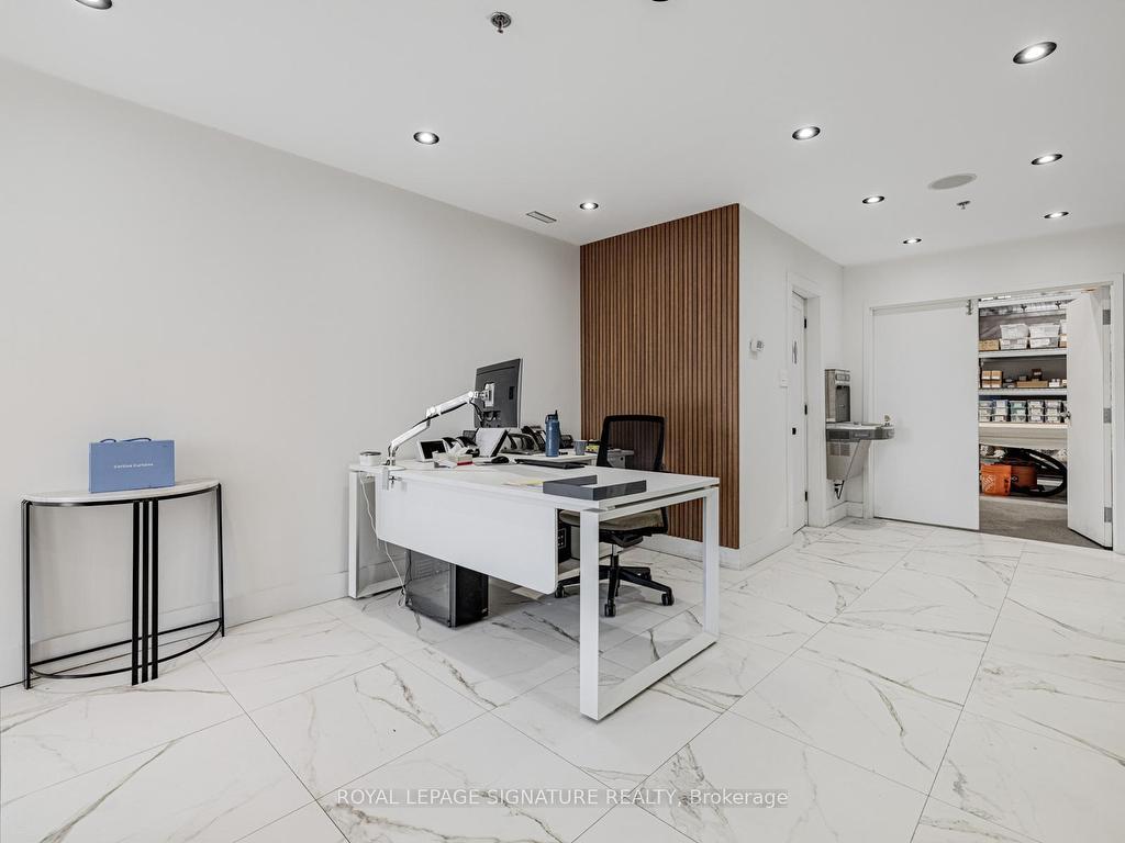 









20


Hanlan

Road, 6&7,
Vaughan,




ON
L4L 3P6

