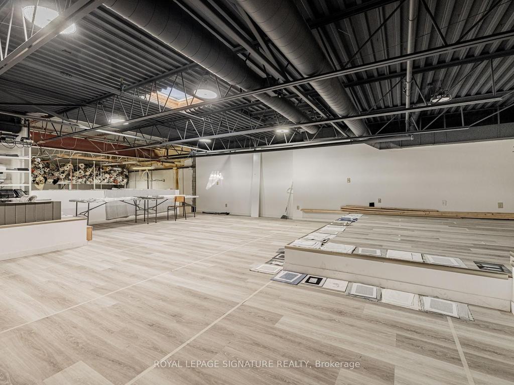 









20


Hanlan

Road, 6&7,
Vaughan,




ON
L4L 3P6

