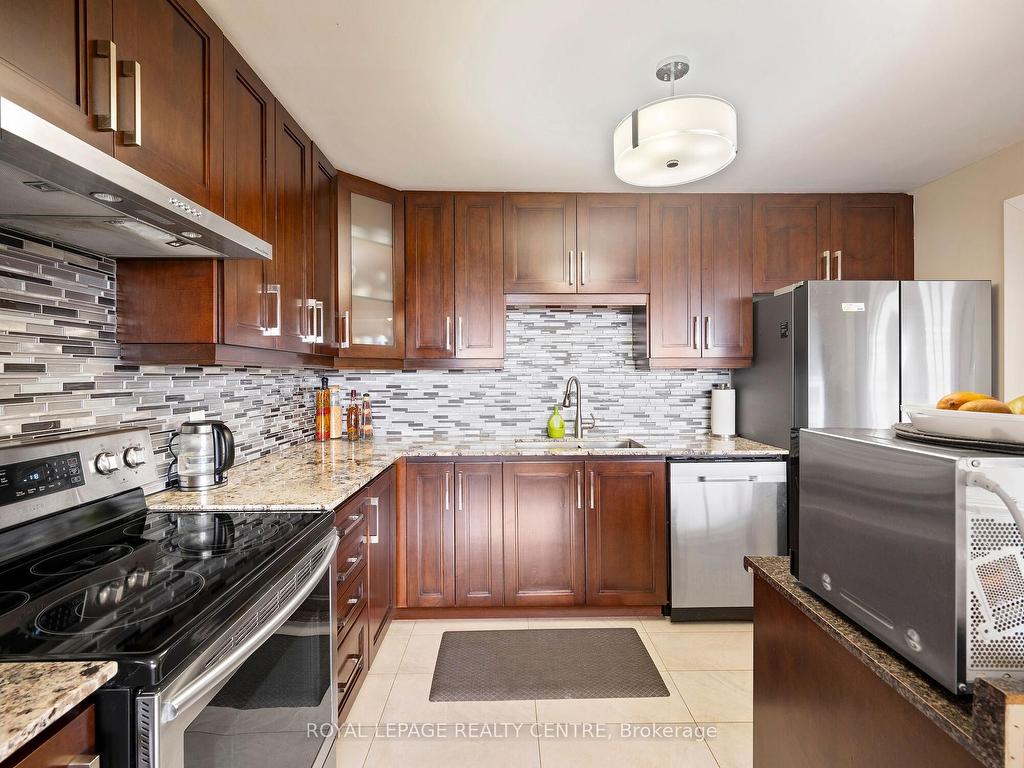 









200


Robert Speck

Parkway, 602,
Mississauga,




ON
L4Z 1S3

