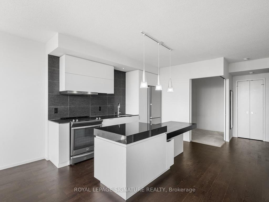 









101


Charles

Street East, 2803,
Toronto,




ON
M4Y 1V2

