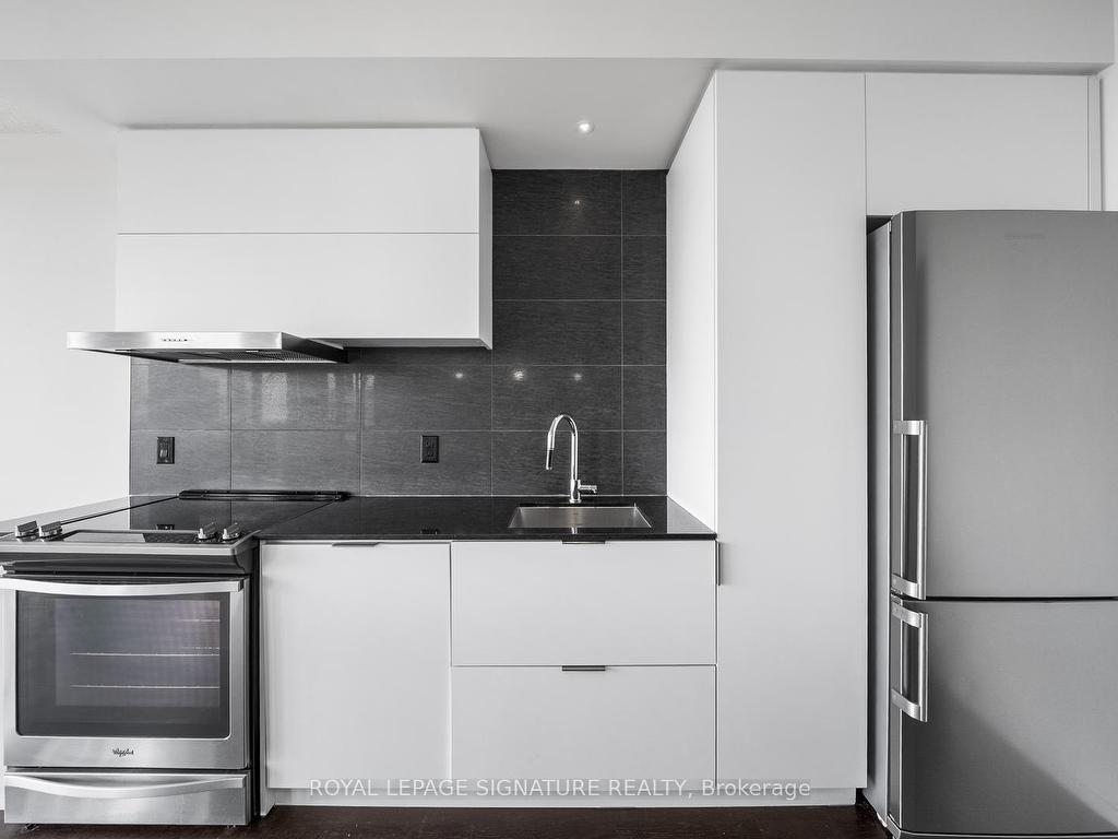 









101


Charles

Street East, 2803,
Toronto,




ON
M4Y 1V2

