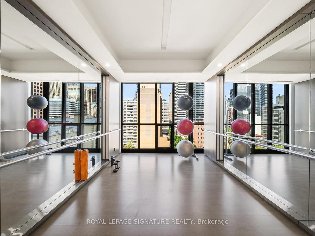 









101


Charles

Street East, 2803,
Toronto,




ON
M4Y 1V2

