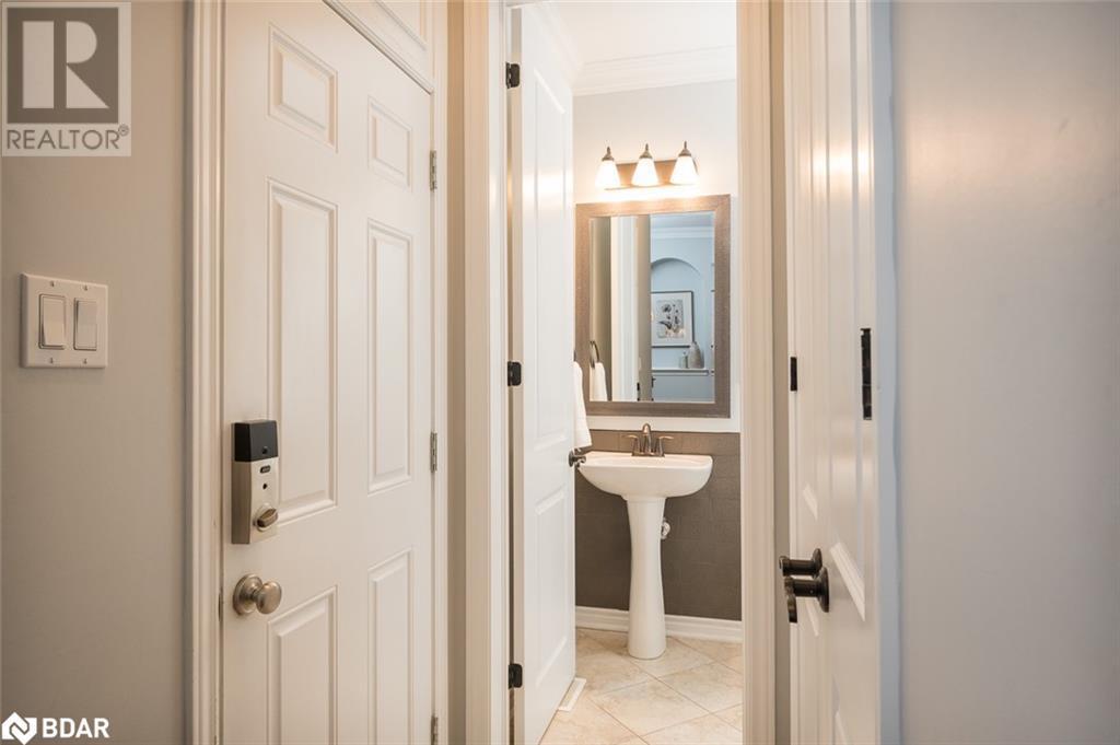 












485 PRINGLE Avenue Unit# 2

,
Milton,




Ontario
L9T8A9

