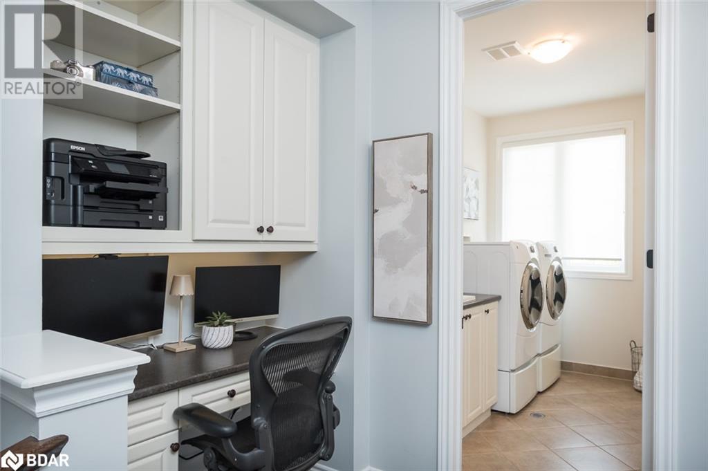 












485 PRINGLE Avenue Unit# 2

,
Milton,




Ontario
L9T8A9

