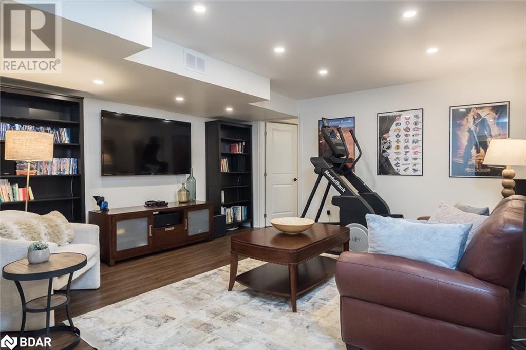 












485 PRINGLE Avenue Unit# 2

,
Milton,




Ontario
L9T8A9

