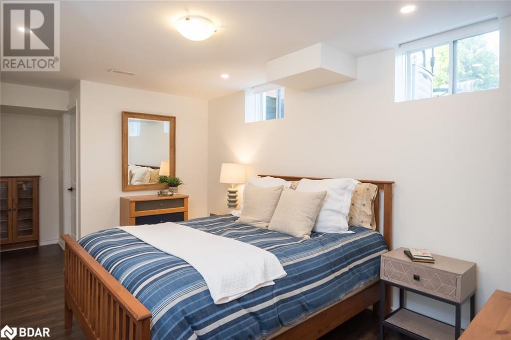 












485 PRINGLE Avenue Unit# 2

,
Milton,




Ontario
L9T8A9

