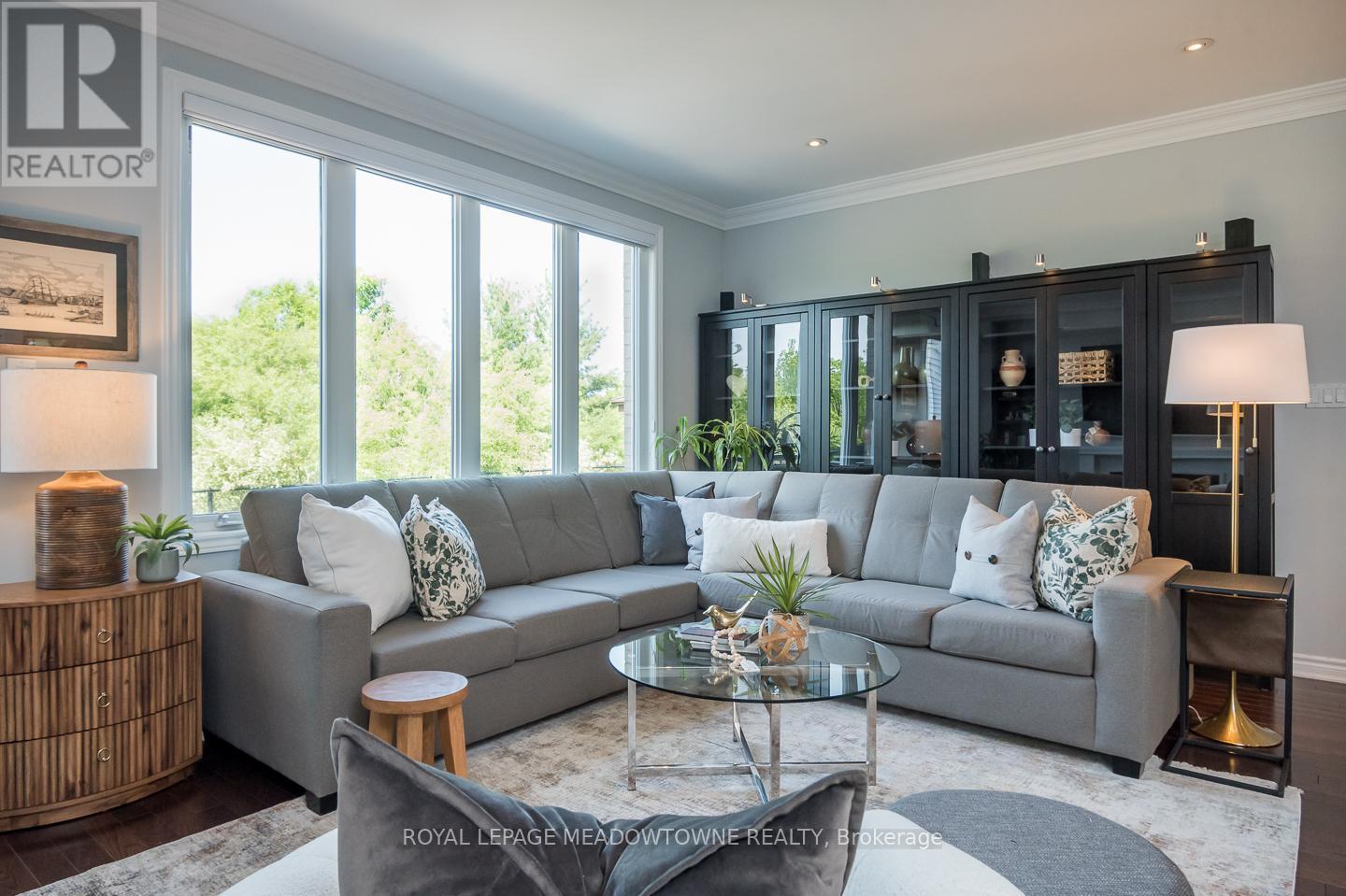 












2 - 485 PRINGLE AVENUE

,
Milton,




Ontario
L9T8A9

