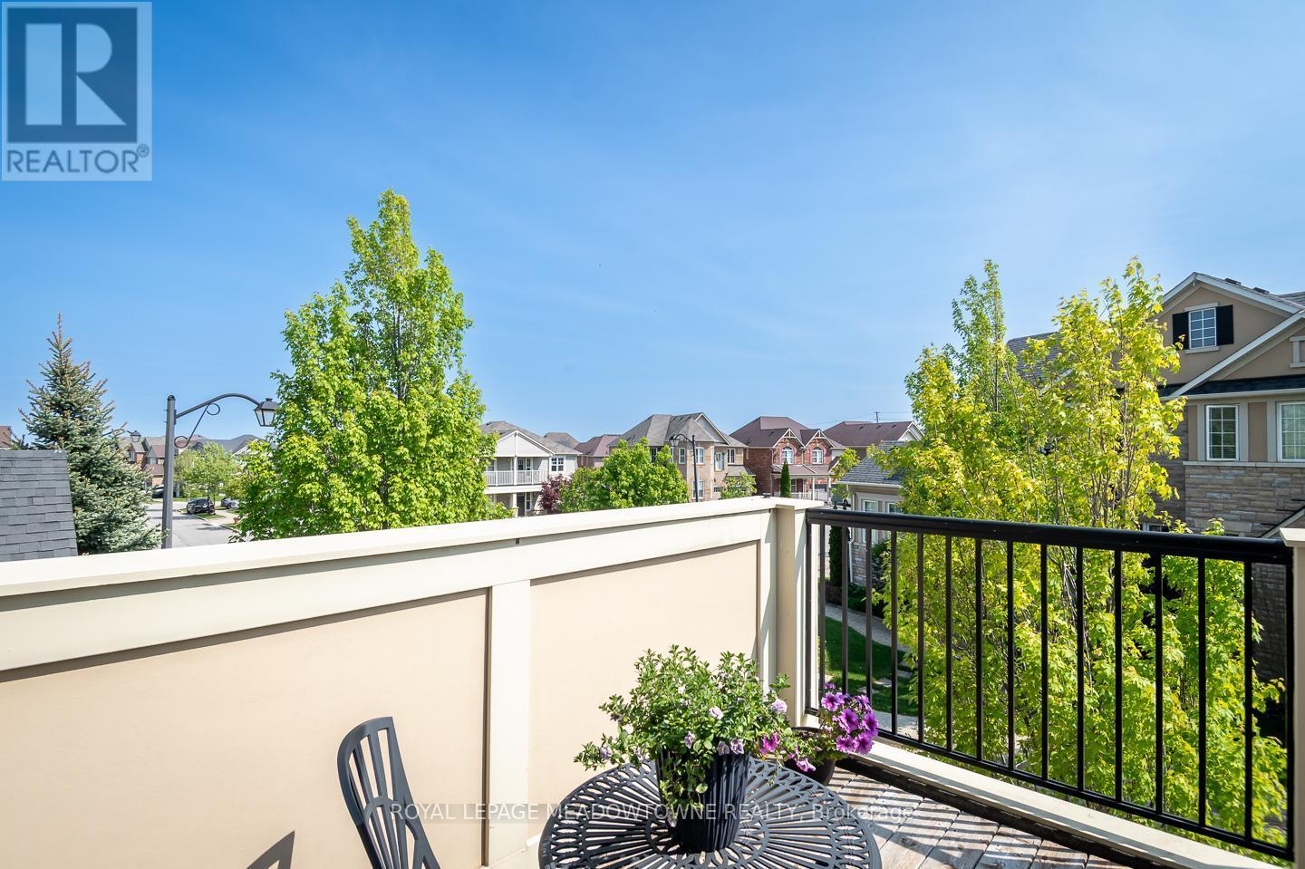 












2 - 485 PRINGLE AVENUE

,
Milton,




Ontario
L9T8A9

