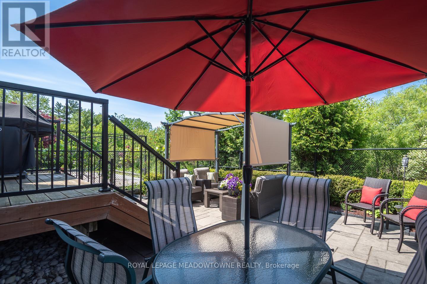 












2 - 485 PRINGLE AVENUE

,
Milton,




Ontario
L9T8A9

