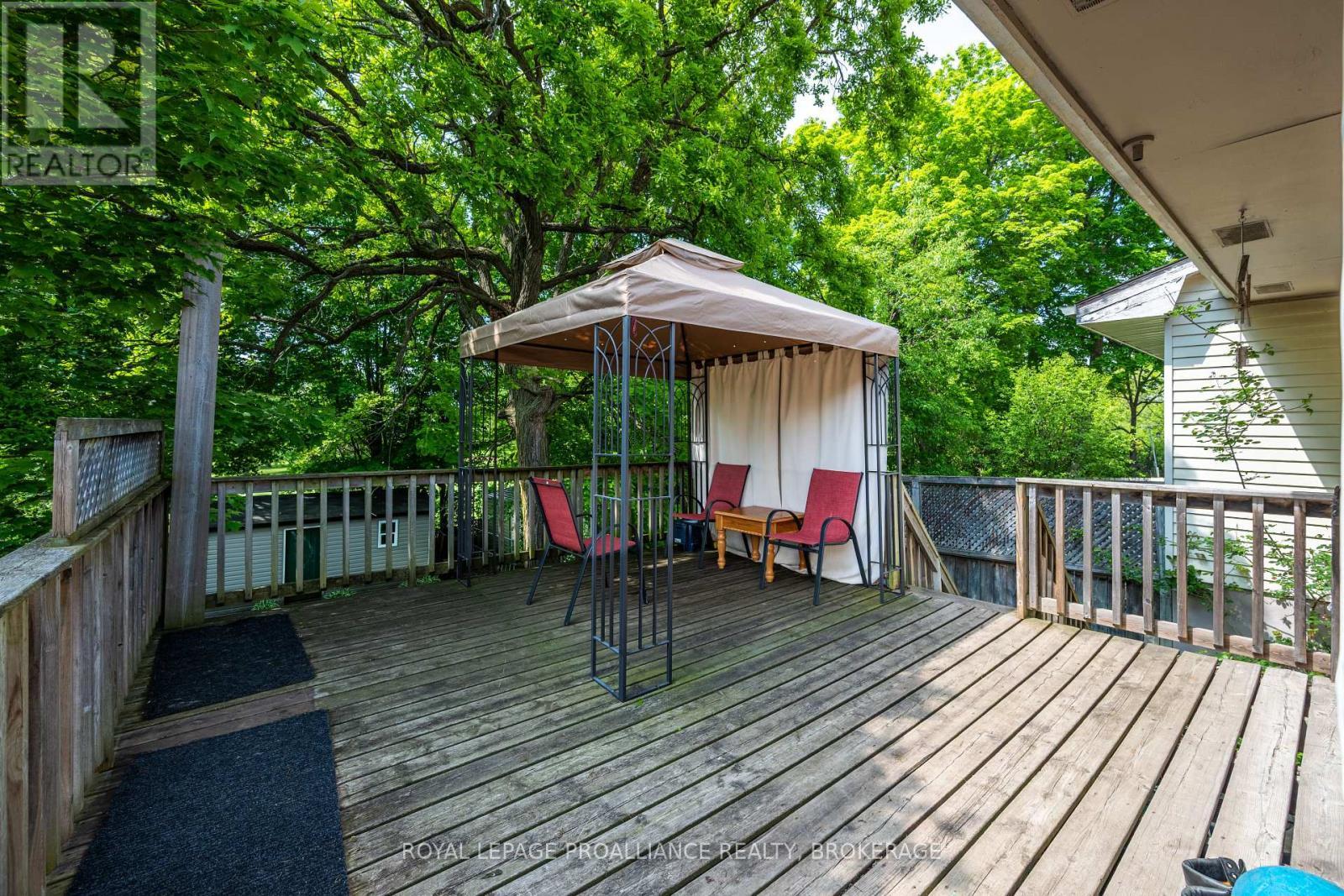 












957 OLD COLONY ROAD

,
Kingston (North of Taylor-Kidd Blvd),




Ontario
K7P1H5

