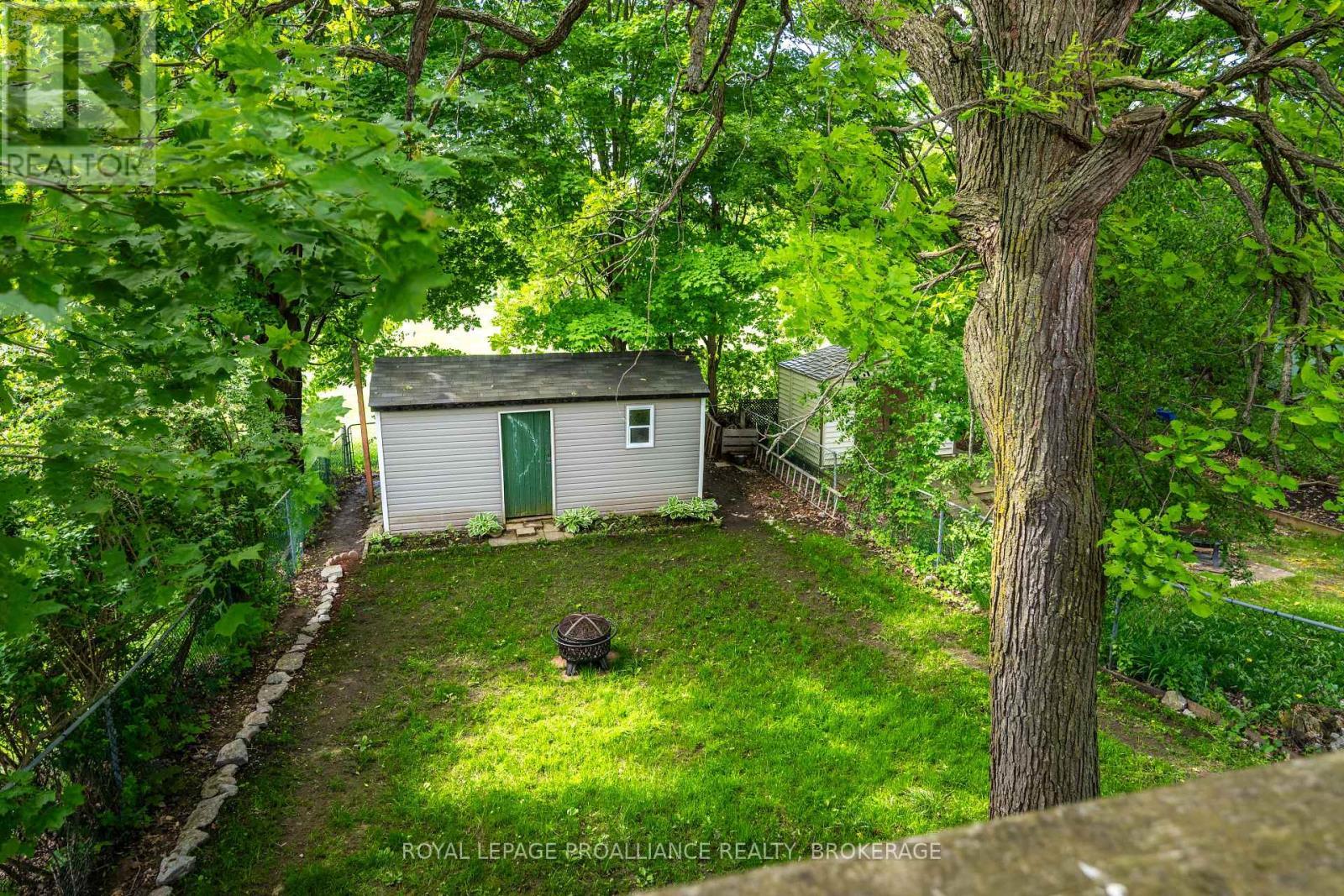 












957 OLD COLONY ROAD

,
Kingston (North of Taylor-Kidd Blvd),




Ontario
K7P1H5

