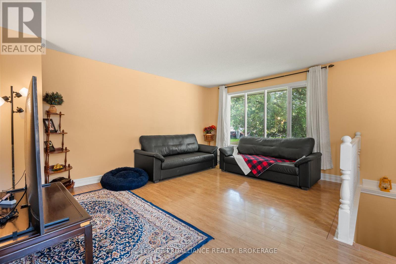 












957 OLD COLONY ROAD

,
Kingston (North of Taylor-Kidd Blvd),




Ontario
K7P1H5

