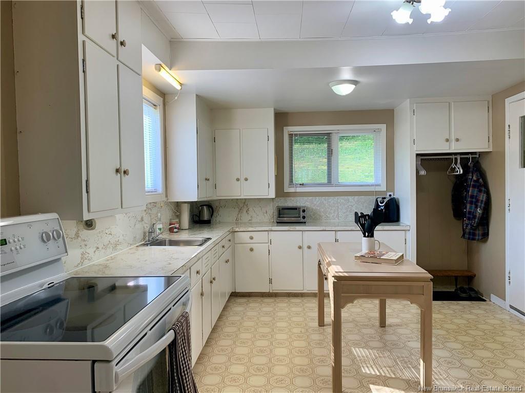 









343


Renfrew

,
Dalhousie,




NB
E8C 2J4

