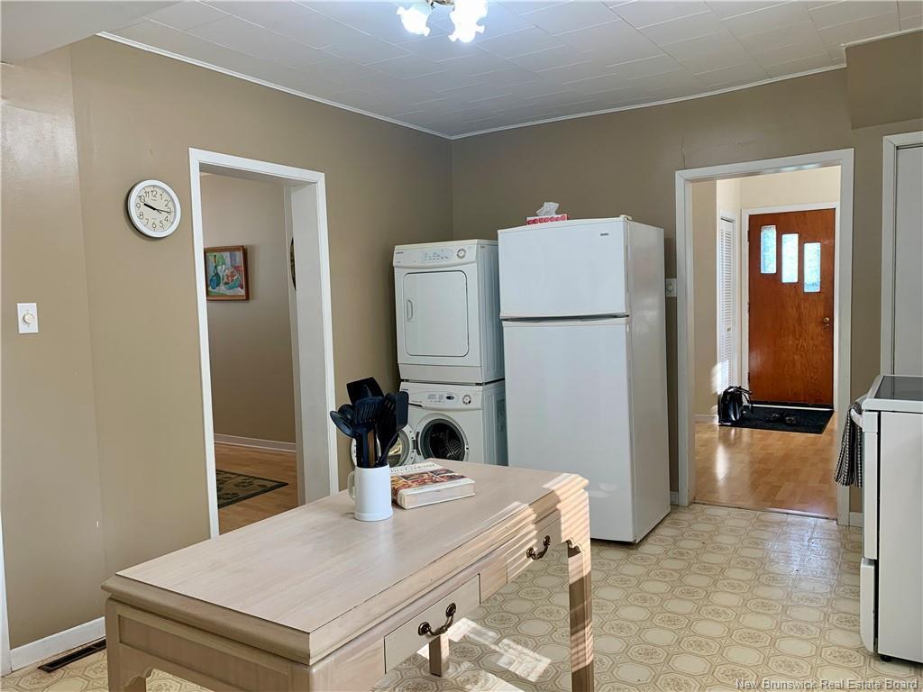 









343


Renfrew

,
Dalhousie,




NB
E8C 2J4

