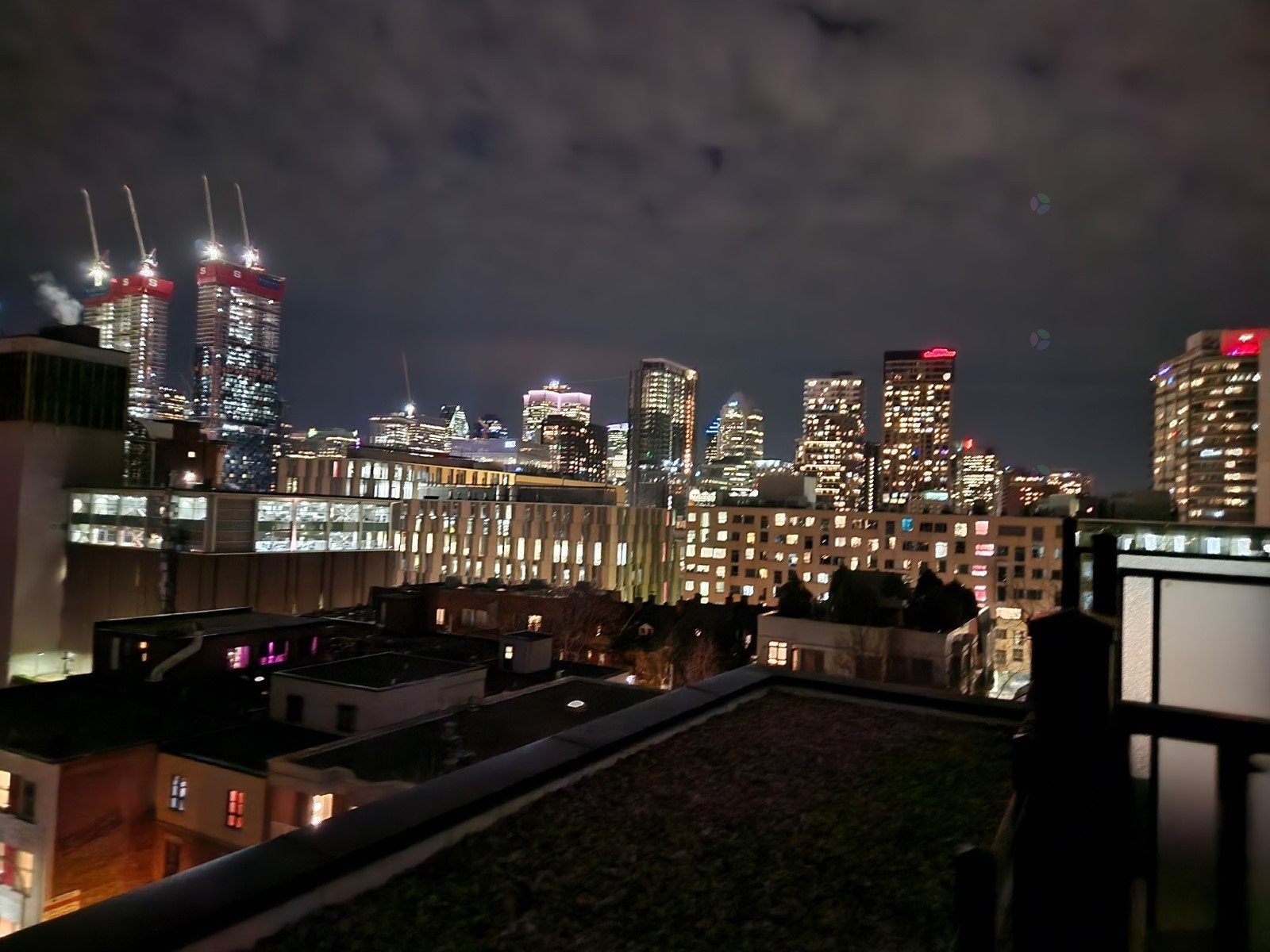 









2100


Boul. St-Laurent

, PH4,
Montréal (Ville-Marie),




QC
H2X0E4

