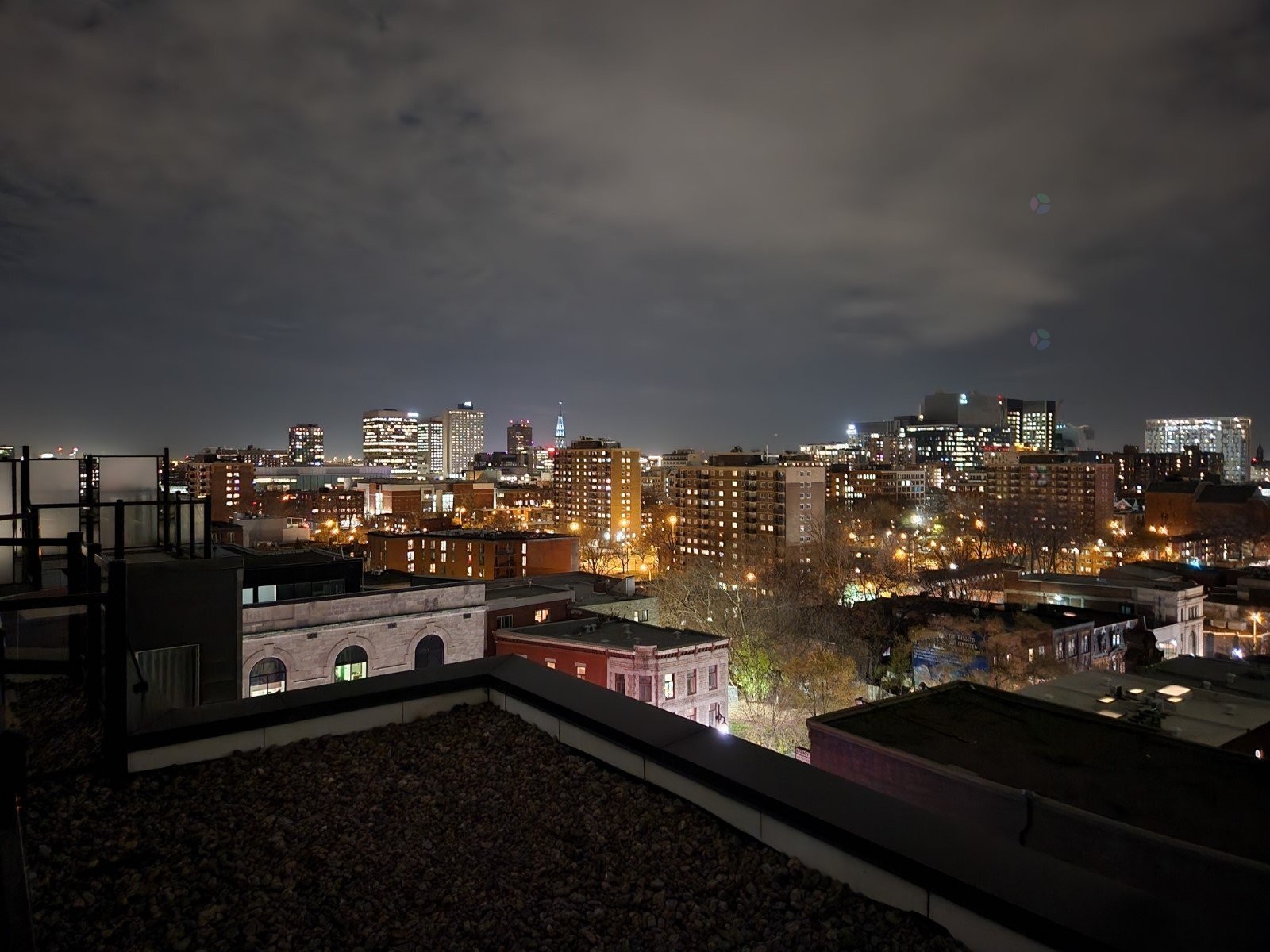 









2100


Boul. St-Laurent

, PH4,
Montréal (Ville-Marie),




QC
H2X0E4

