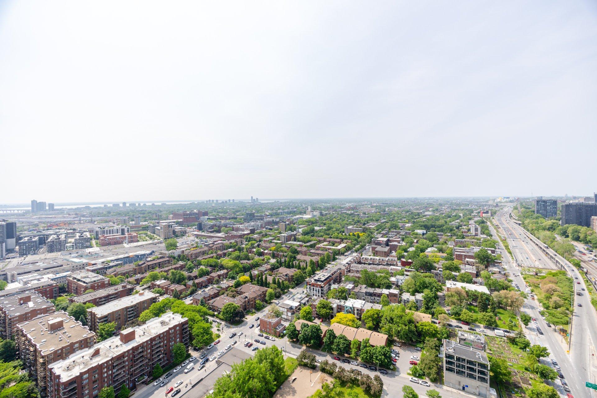 









1288


Rue St-Antoine O.

, 3601,
Montréal (Ville-Marie),




QC
H3C0C6

