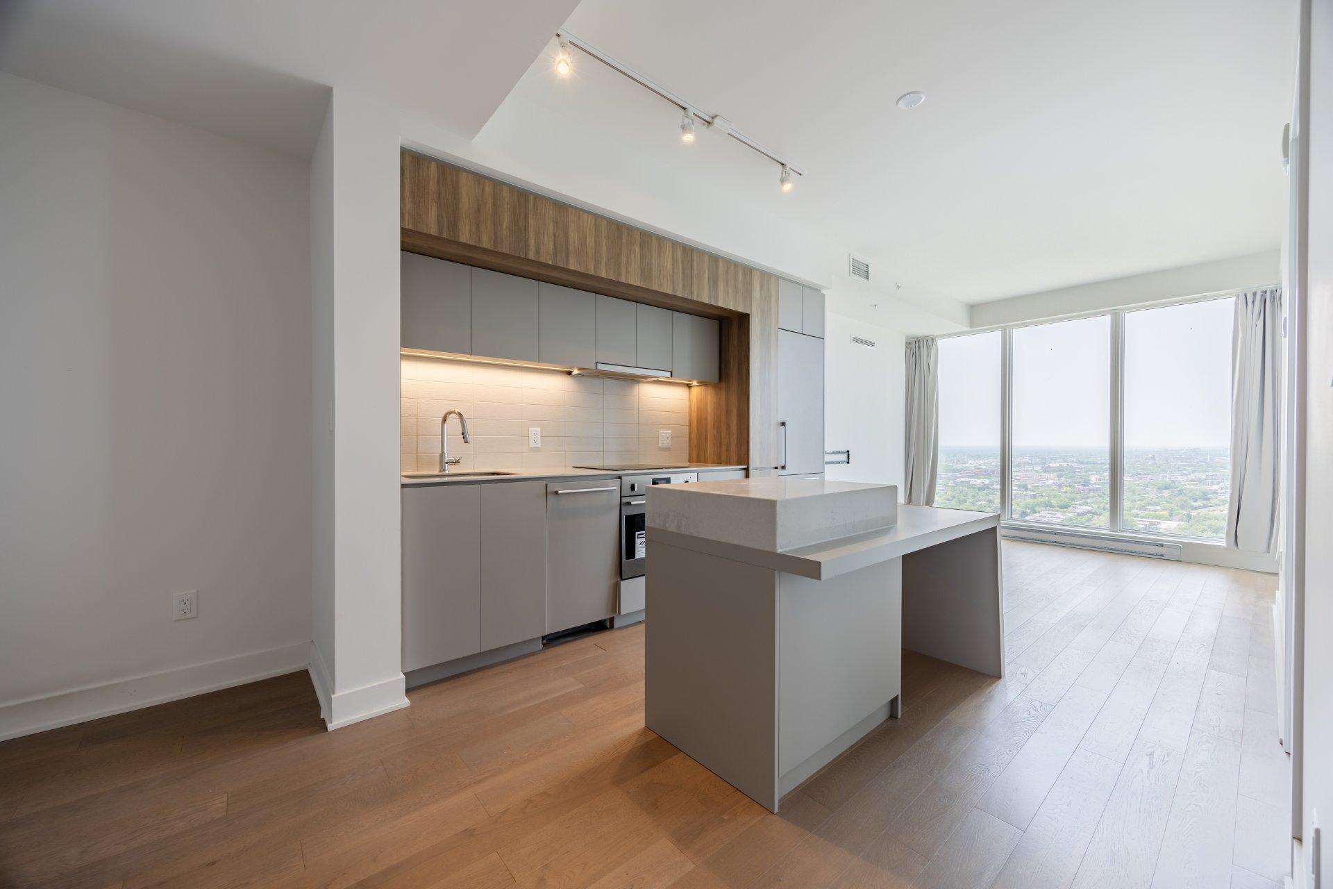 









1288


Rue St-Antoine O.

, 3601,
Montréal (Ville-Marie),




QC
H3C0C6

