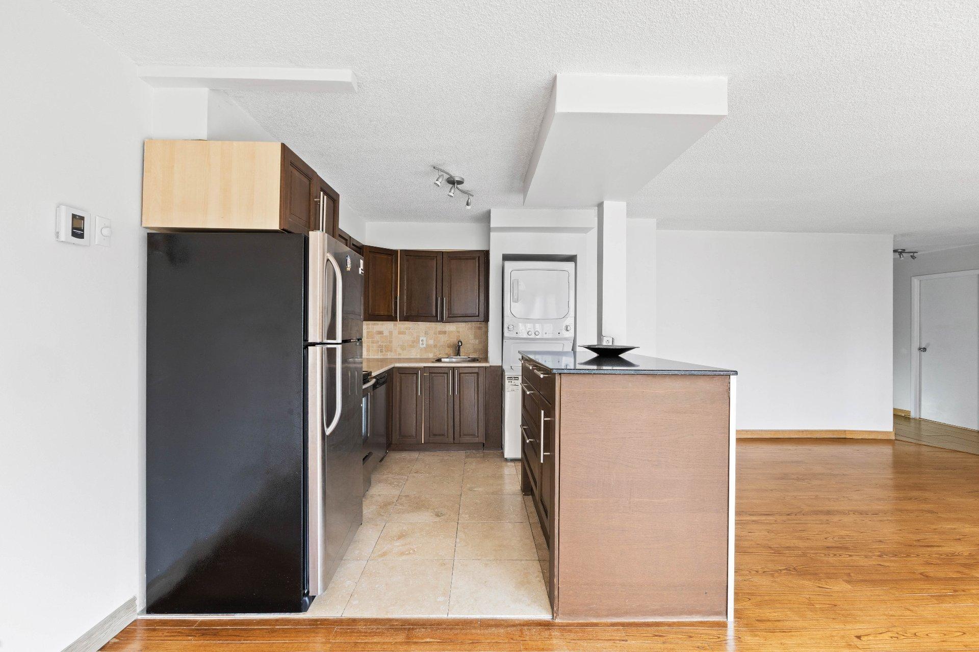 









175


Rue William-Paul

, 306,
Montréal (Verdun/Île-des-Soeurs),




QC
H3E1P1


