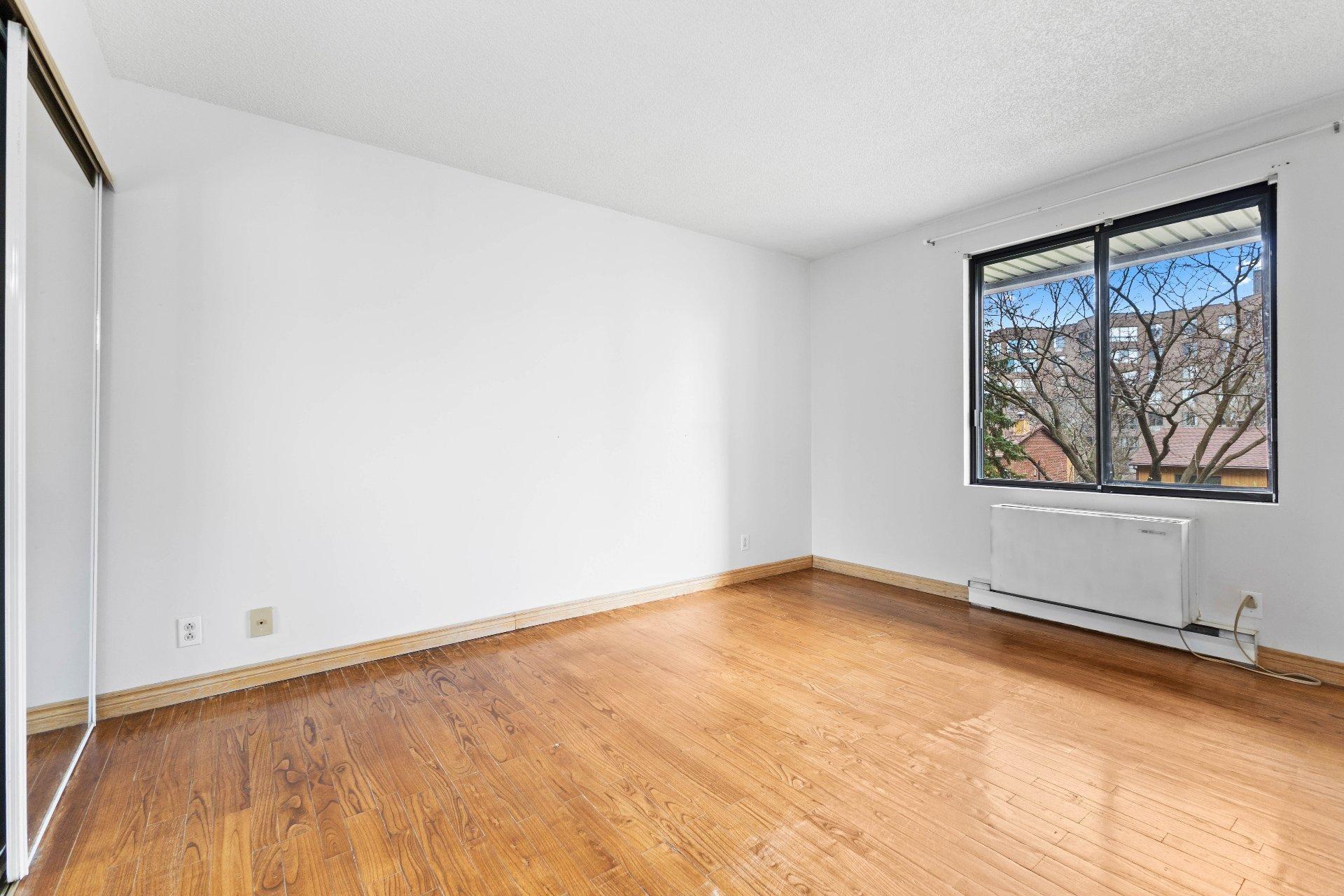 









175


Rue William-Paul

, 306,
Montréal (Verdun/Île-des-Soeurs),




QC
H3E1P1

