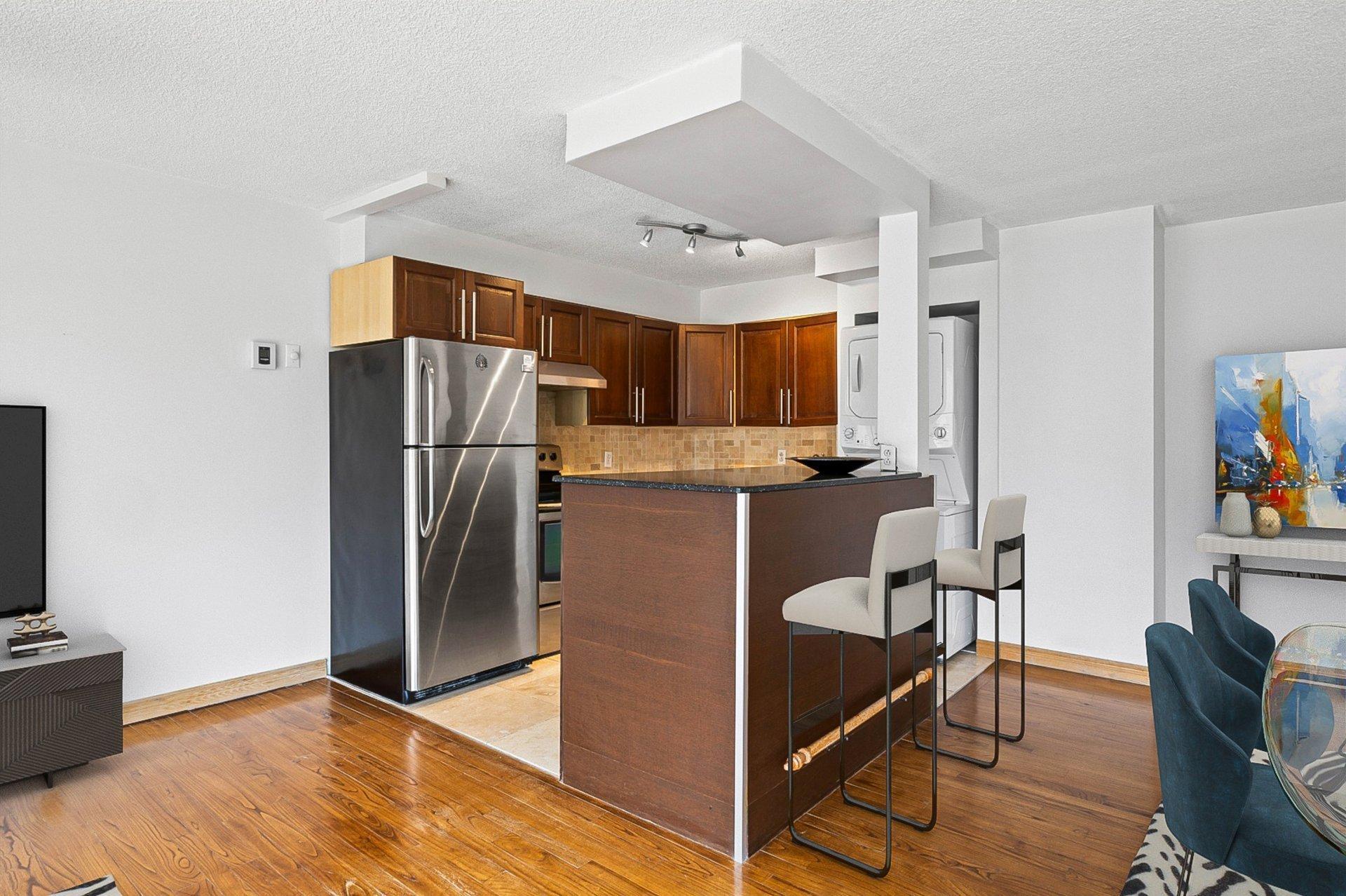 









175


Rue William-Paul

, 306,
Montréal (Verdun/Île-des-Soeurs),




QC
H3E1P1


