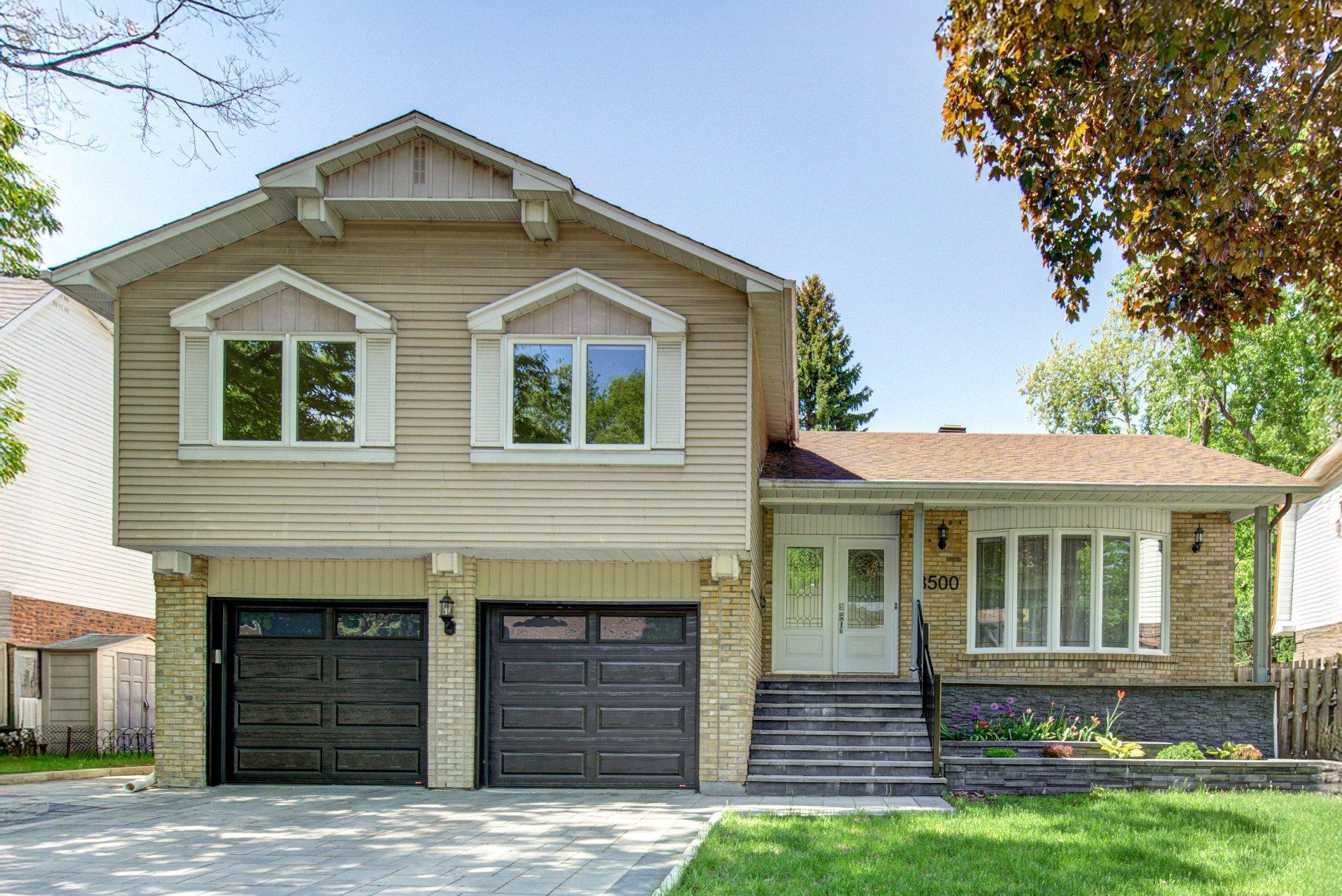 









8500


Av. Saguenay

,
Brossard,




QC
J4X1M6

