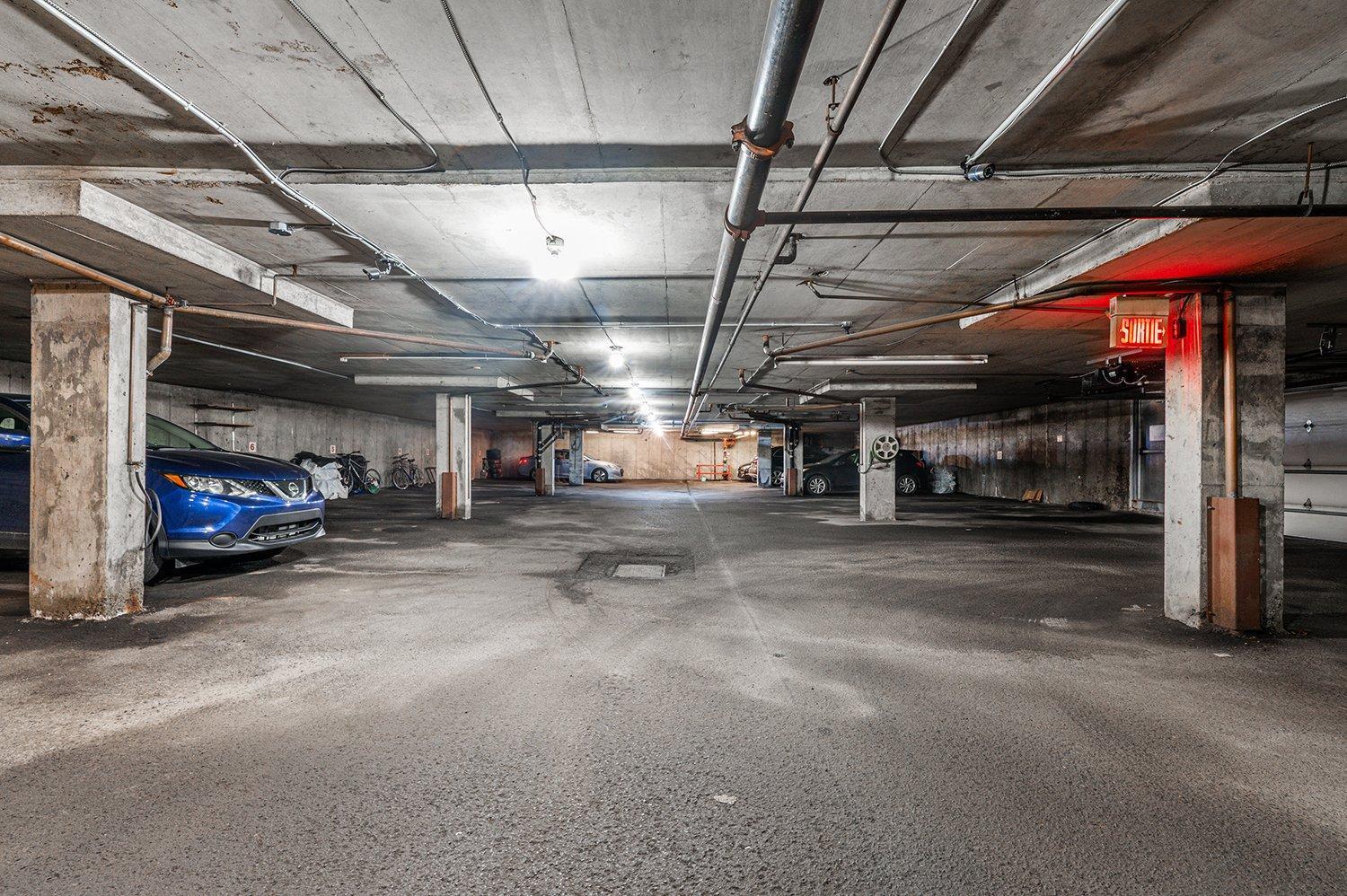 









1952


Rue St-Georges (Lemoyne)

, 308,
Longueuil (Le Vieux-Longueuil),




QC
J4P3J5

