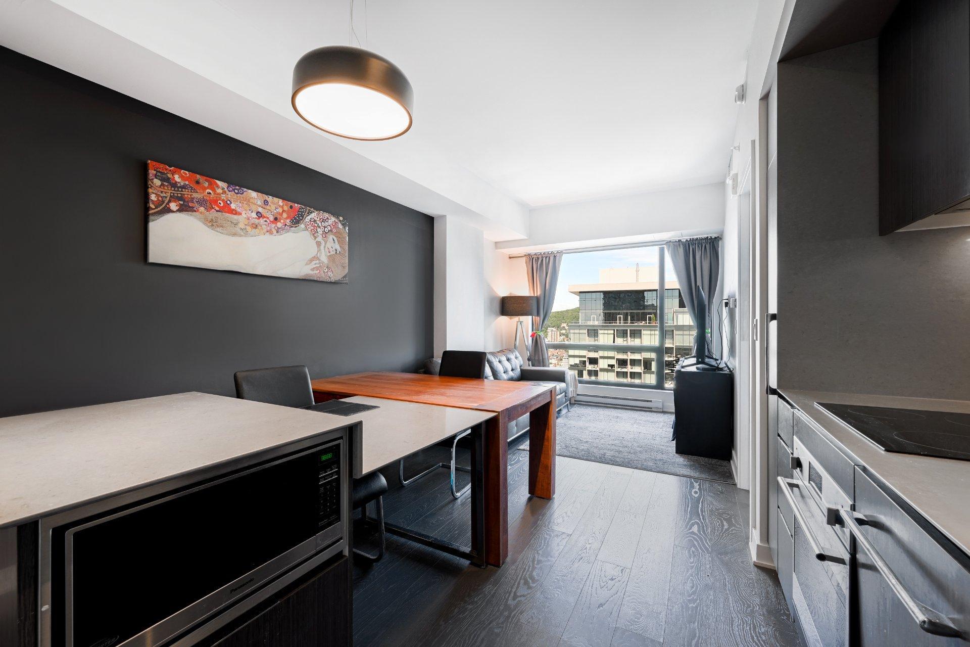 









1288


Av. des Canadiens-de-Montréal

, 4416,
Montréal (Ville-Marie),




QC
H3B3B3

