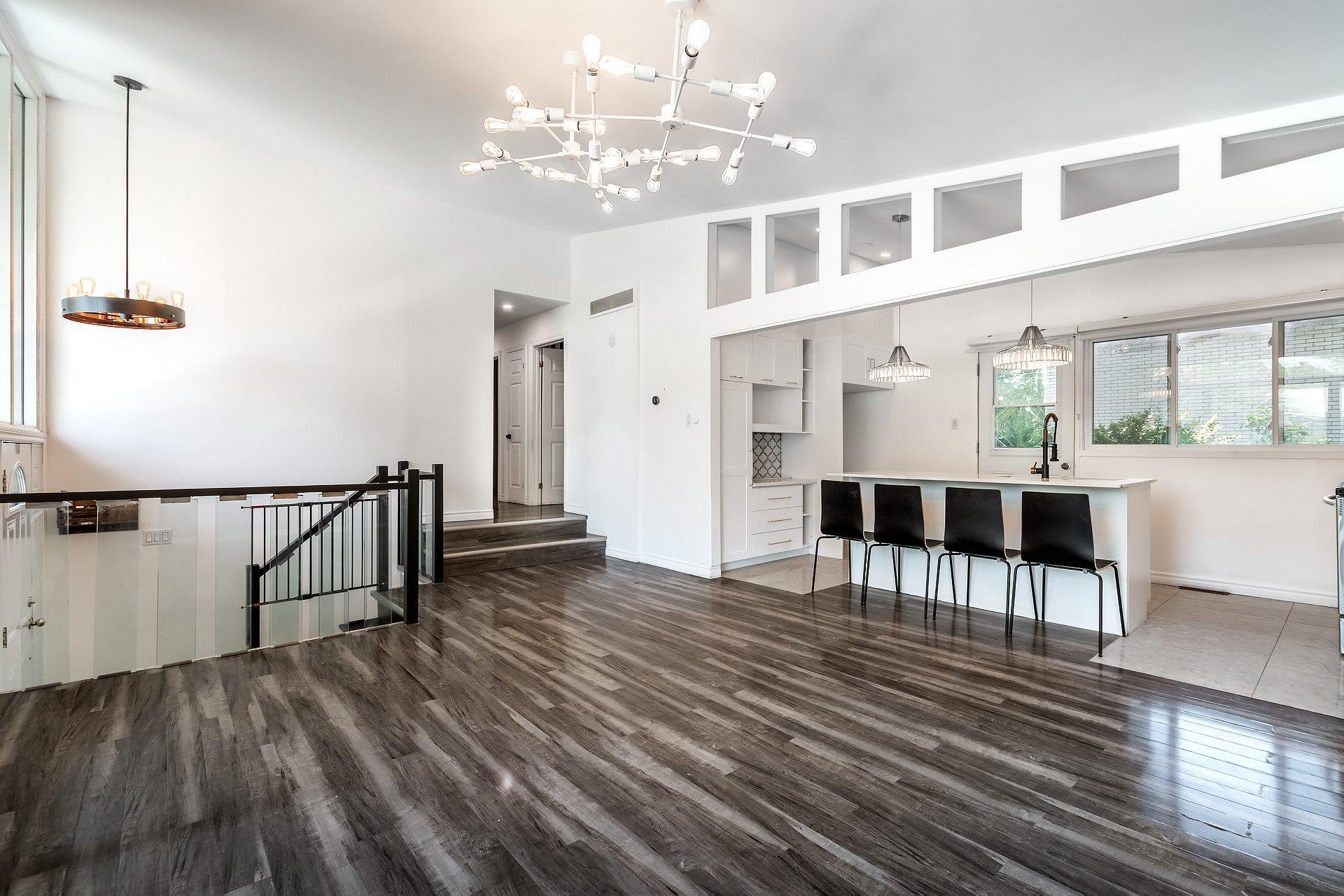 









12490


Rue de Toulouse

,
Montréal (Pierrefonds-Roxboro),




QC
H8Z1G9

