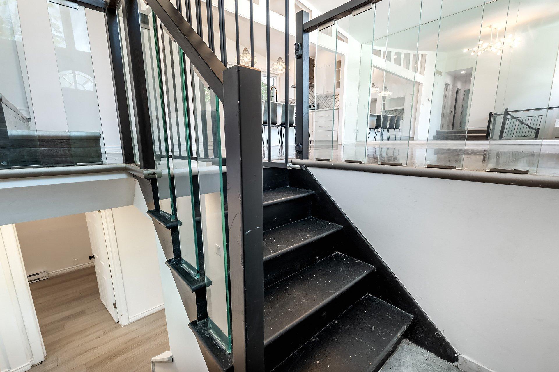 









12490


Rue de Toulouse

,
Montréal (Pierrefonds-Roxboro),




QC
H8Z1G9


