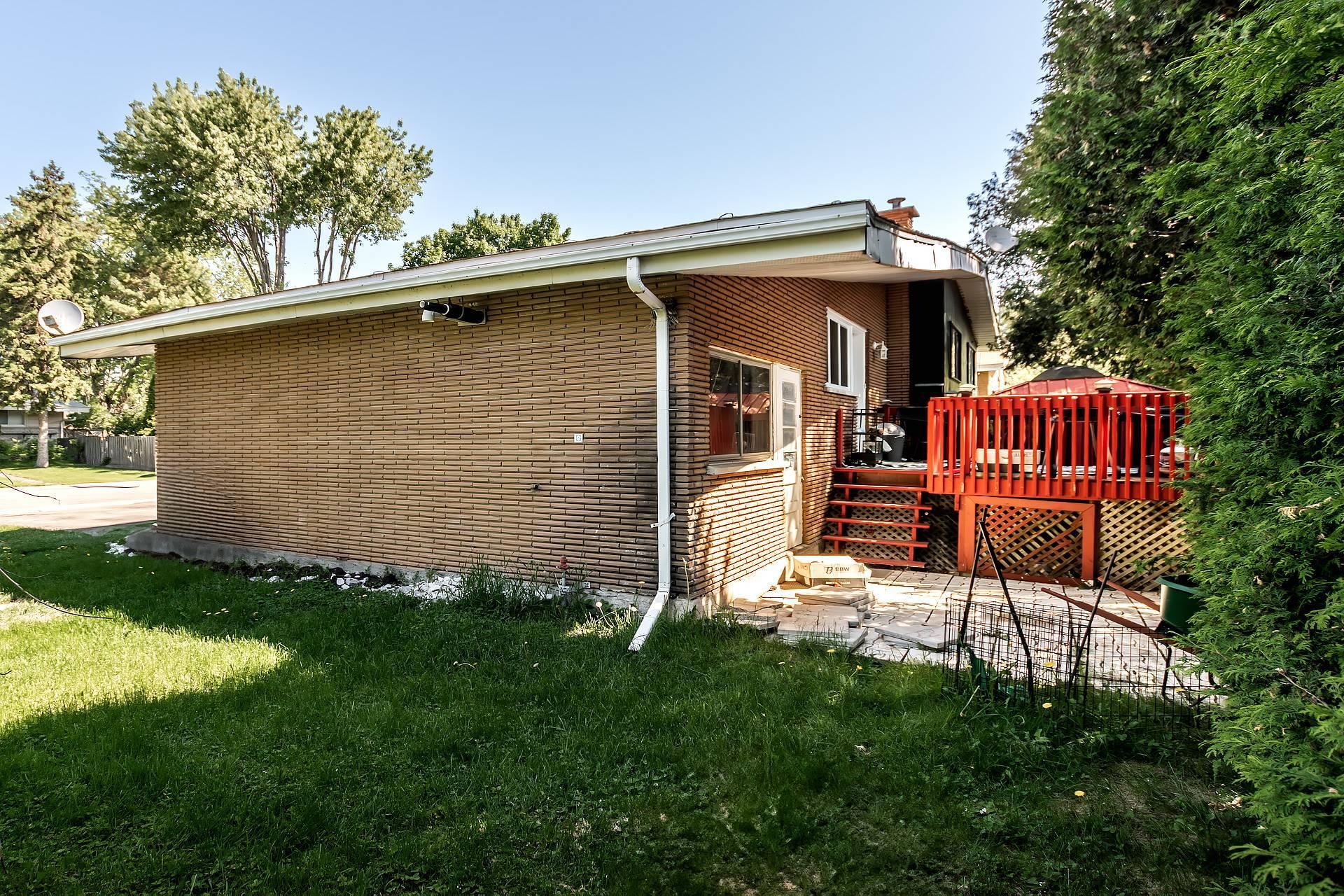 









12490


Rue de Toulouse

,
Montréal (Pierrefonds-Roxboro),




QC
H8Z1G9

