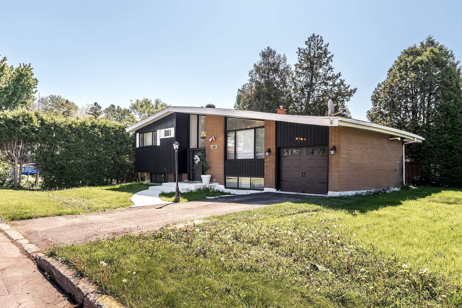 









12490


Rue de Toulouse

,
Montréal (Pierrefonds-Roxboro),




QC
H8Z1G9


