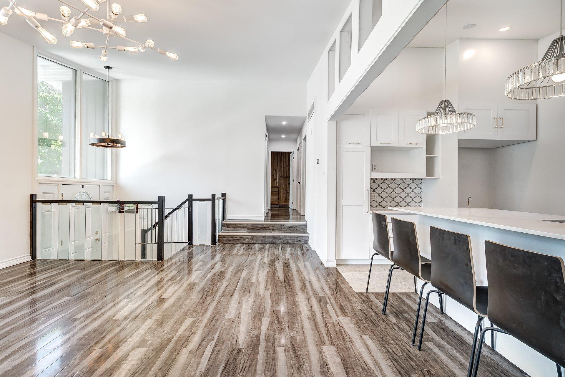 









12490


Rue de Toulouse

,
Montréal (Pierrefonds-Roxboro),




QC
H8Z1G9

