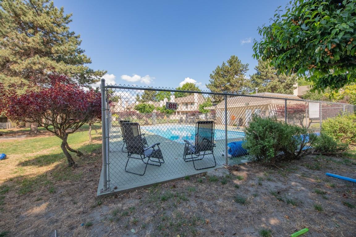 









5300


25

Avenue, 8,
Vernon,




BC
V1T 6R4

