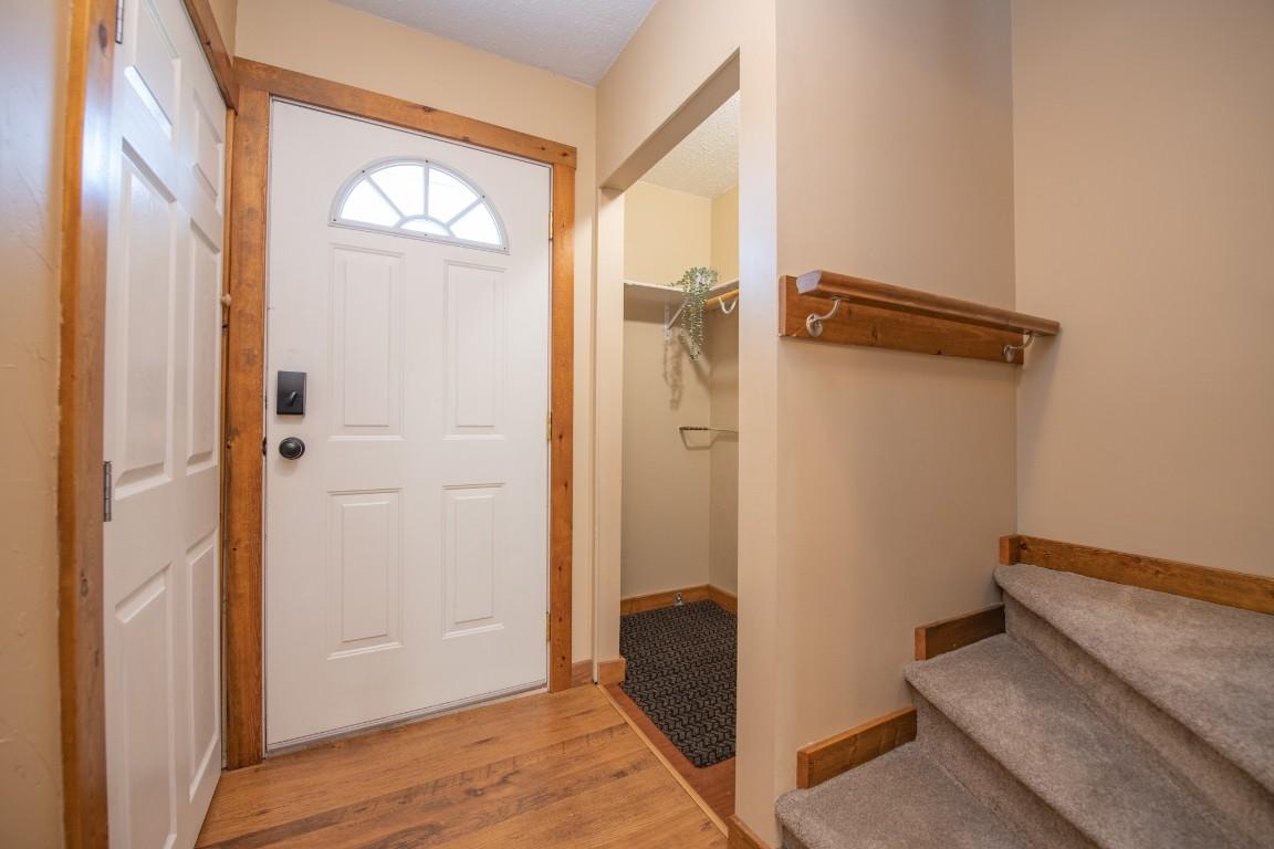 









5300


25

Avenue, 8,
Vernon,




BC
V1T 6R4

