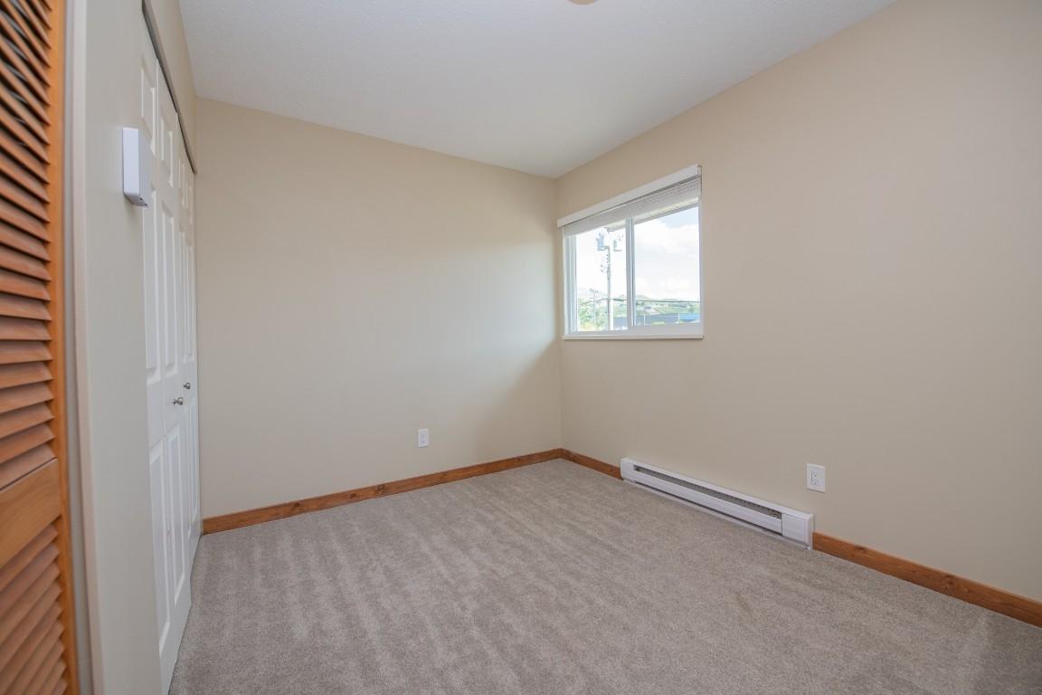 









5300


25

Avenue, 8,
Vernon,




BC
V1T 6R4

