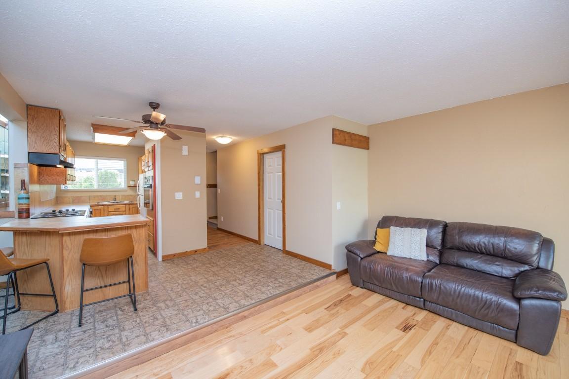 









5300


25

Avenue, 8,
Vernon,




BC
V1T 6R4

