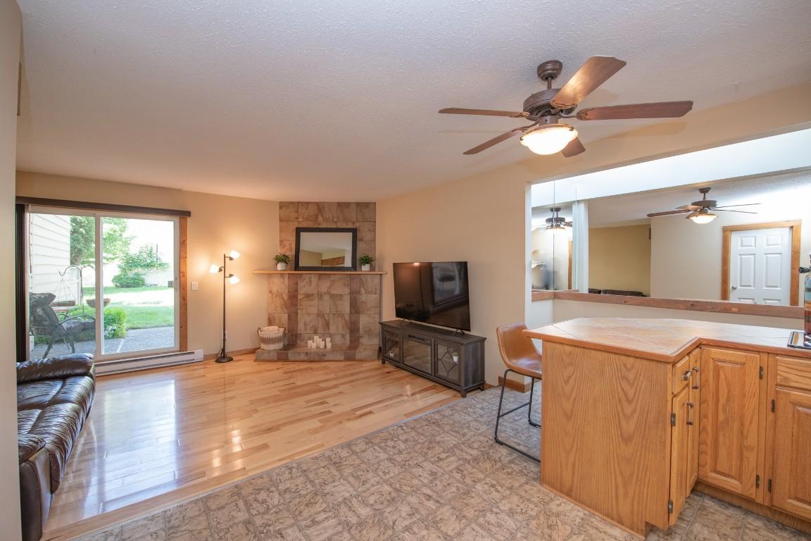 









5300


25

Avenue, 8,
Vernon,




BC
V1T 6R4

