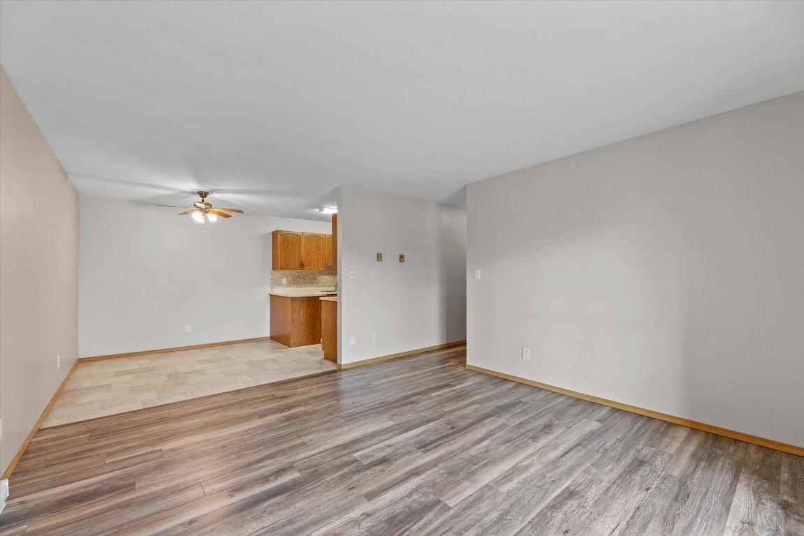 









3854


Gordon

Drive, 275,
Kelowna,




BC
V1W 3G4

