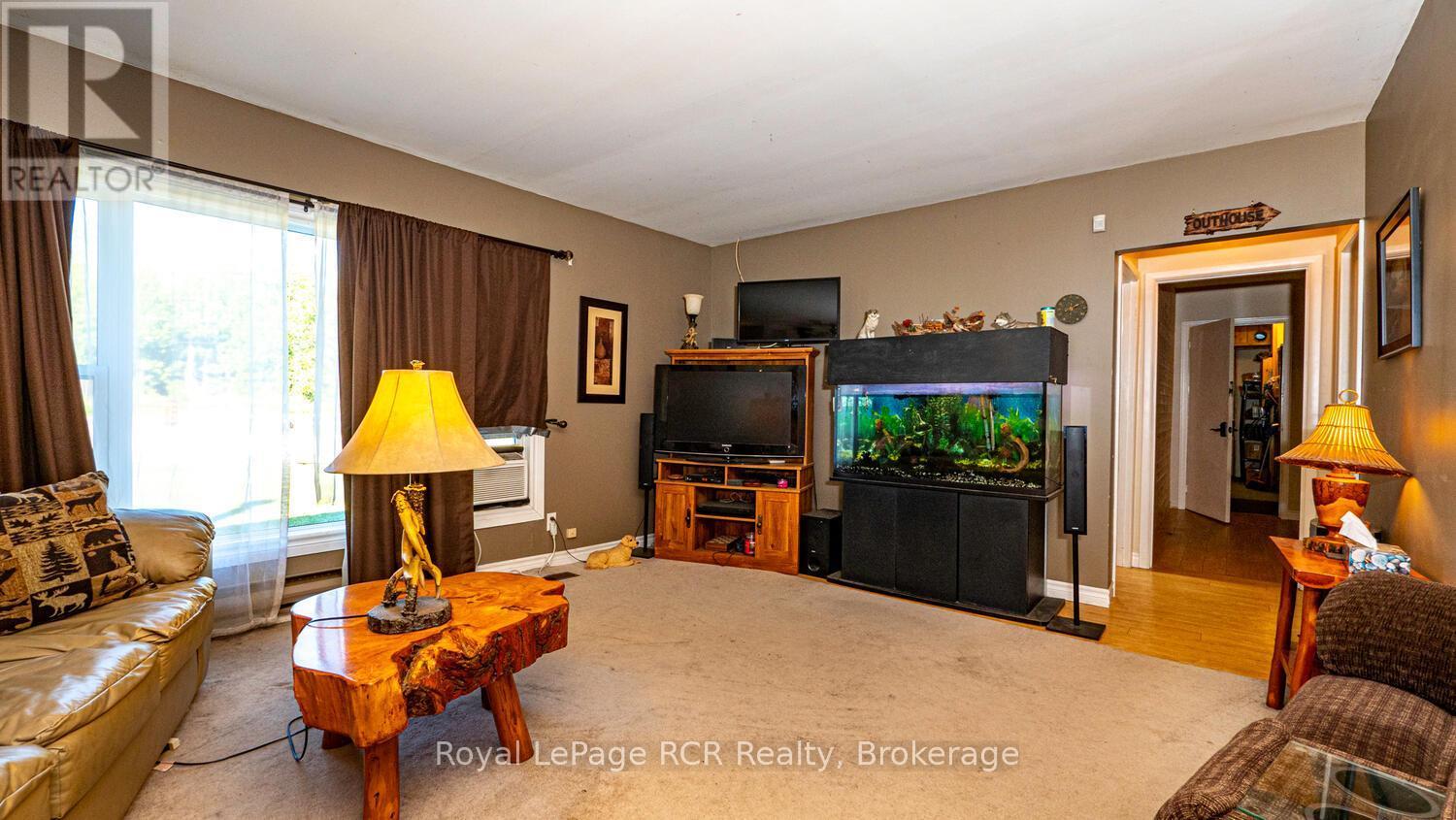 












6313 HIGHWAY 6

,
Northern Bruce Peninsula,




Ontario
N0H2R0


